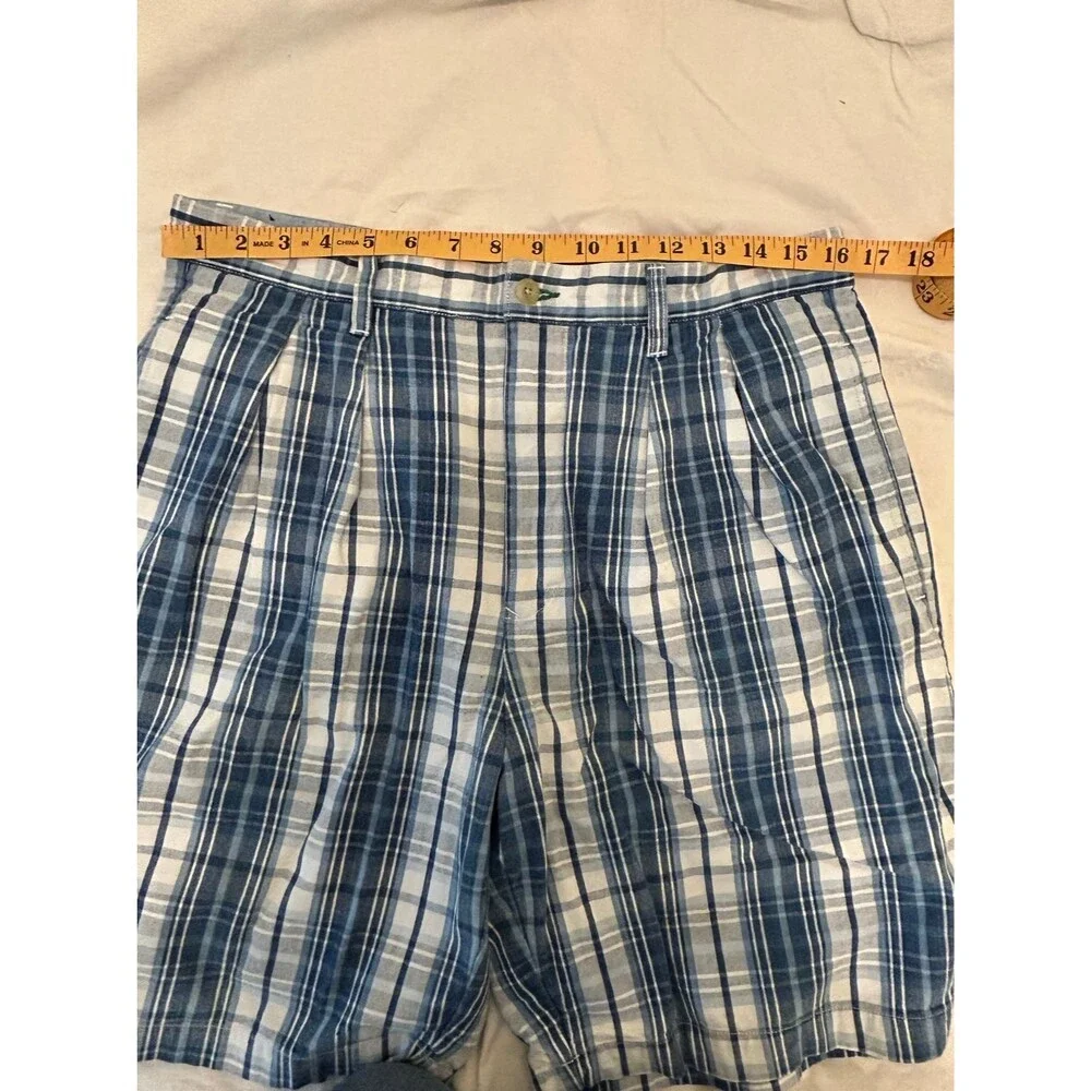 Tommy Hilfiger Vintage mens Plaid Shorts Size 33